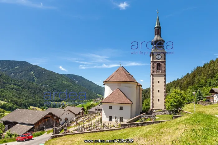 : Geografie, Italien, Pfarrkirche : Geografie, Italien, Pfarrkirche