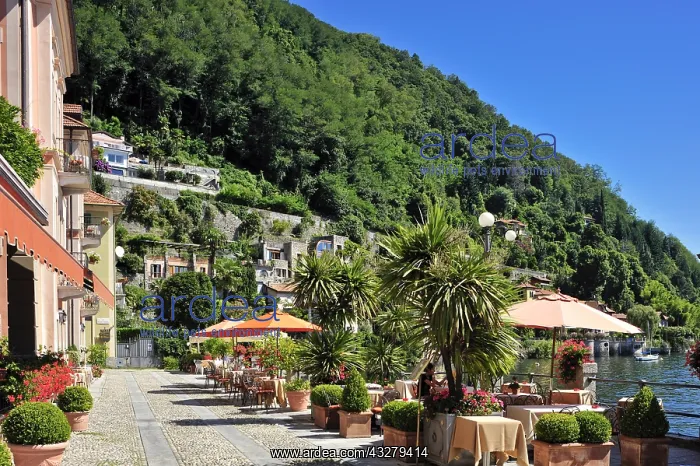: Geografie, Italien, Piemont, Cannero Riviera, Uferpromenade : Geografie, Italien, Piemont, Cannero Riviera, Uferpromenade