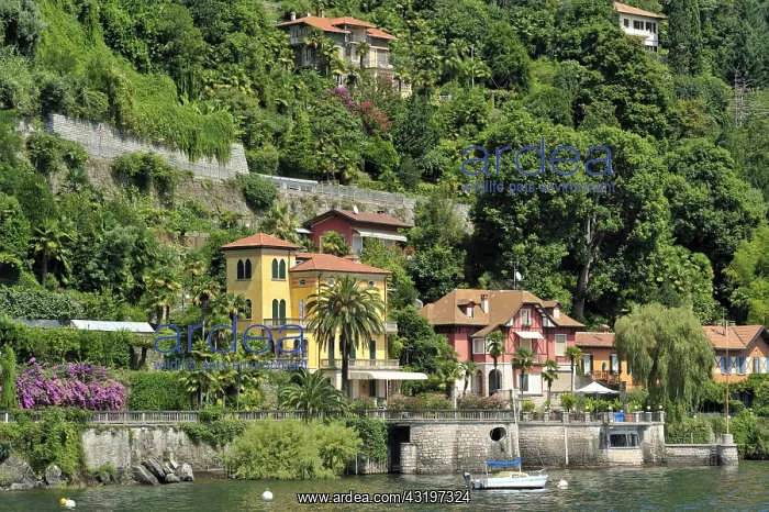 : Geografie, Italien, Piemont, Villen am Lago Maggiore : Geografie, Italien, Piemont, Villen am Lago Maggiore