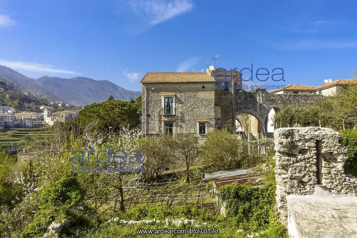 : Geografie, Italien, Ravello, Amalfitana, Amalfi : Geografie, Italien, Ravello, Amalfitana, Amalfi