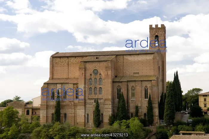 : Geografie, Italien, Toskana, Siena, Backstein-Basilika : Geografie, Italien, Toskana, Siena, Backstein-Basilika