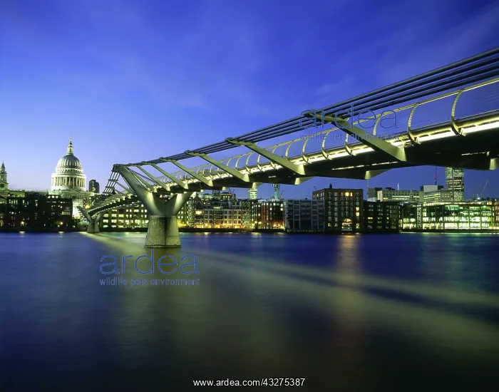 : Geografie, London, Br&x23ae5bac; : Geografie, London, Br&x23ae5bac;