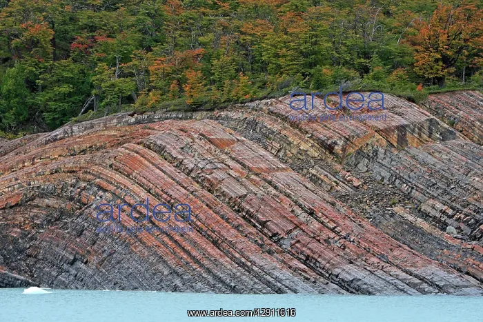 : Geographical rock folds : Geographical rock folds
