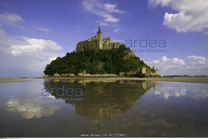 : Geography / travel, France, Normandy, Mont Saint-Michel : Geography / travel, France, Normandy, Mont Saint-Michel