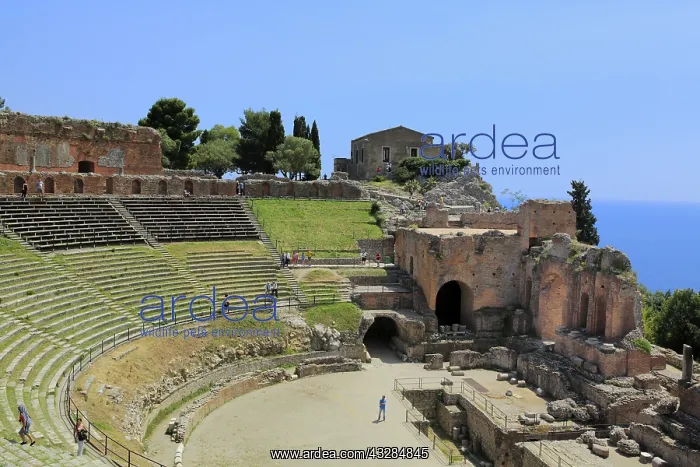 : geography / travel, Italy, Ancient theatre, Taormina : geography / travel, Italy, Ancient theatre, Taormina