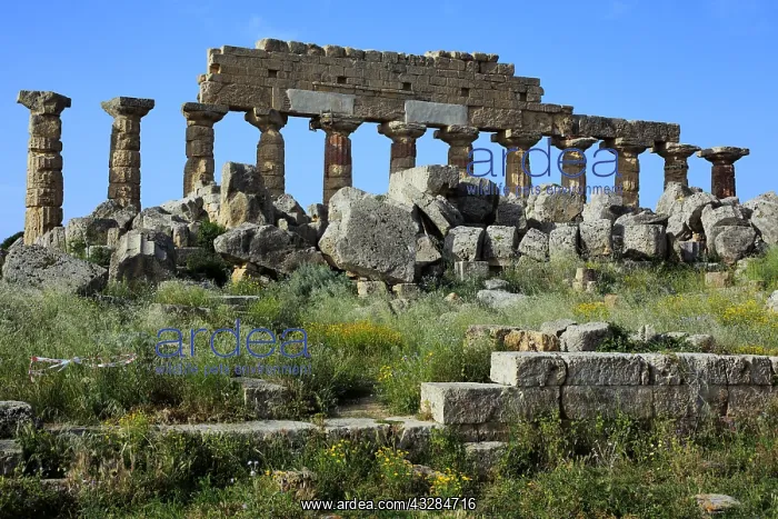 : geography / travel, Italy, Temple C, Selinunte : geography / travel, Italy, Temple C, Selinunte