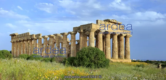 : geography / travel, Italy, Temple of Hera, Selinunte : geography / travel, Italy, Temple of Hera, Selinunte