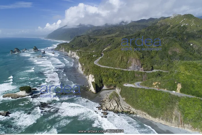 : geography / travel, New Zealand, State Highway Six : geography / travel, New Zealand, State Highway Six