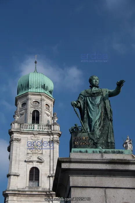 : Germany, Bavaria, Passau. St. Steven's Cathedral : Germany, Bavaria, Passau. St. Steven's Cathedral