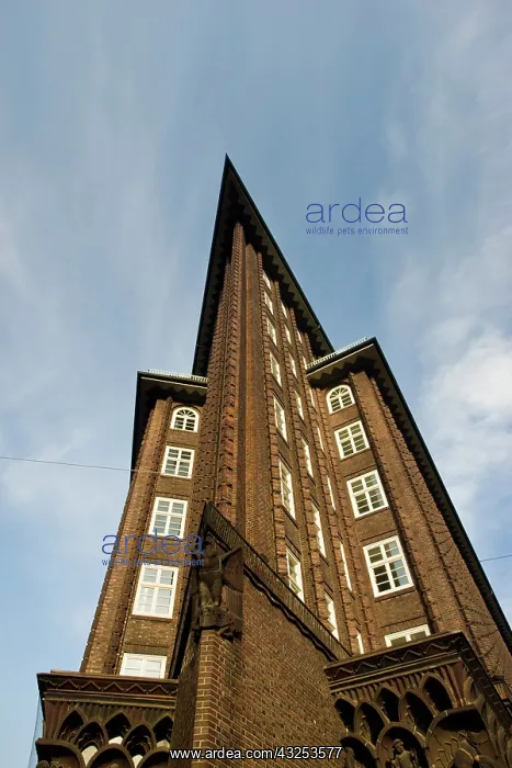 : Germany, State of Hamburg, Hamburg. Merchant : Germany, State of Hamburg, Hamburg. Merchant