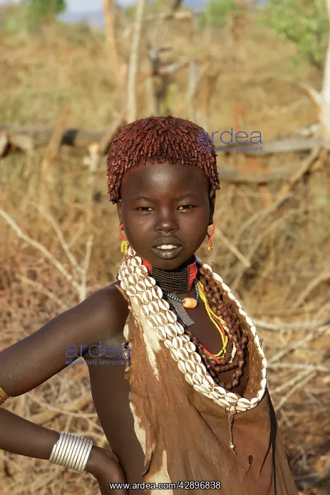  : Girl - Hamer tribe