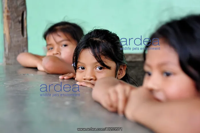 : Three girls, La Sabanita, Masaya, Nicaragua, Central : Three girls, La Sabanita, Masaya, Nicaragua, Central