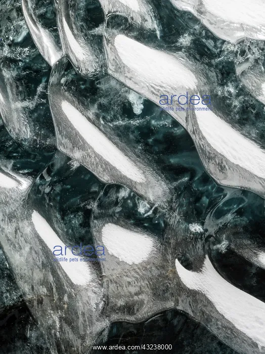 : Glacial cave in the Breidamerkurjoekull : Glacial cave in the Breidamerkurjoekull