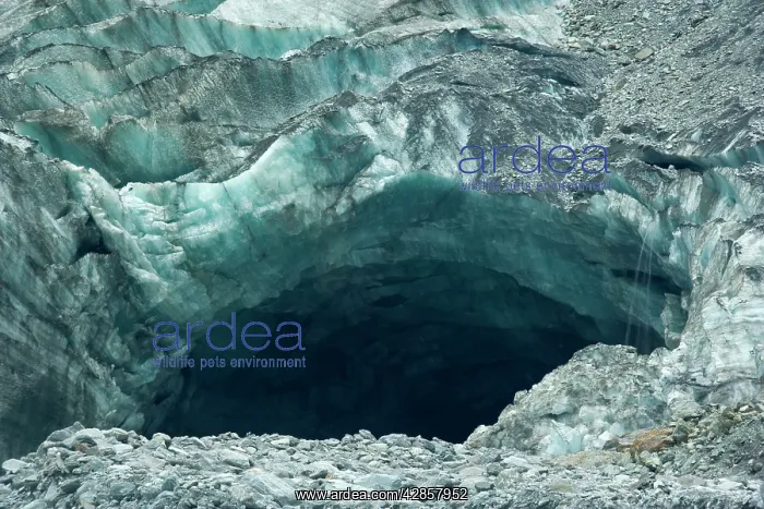 : Glacier ice - blue ice of Franz Josef Glacier at : Glacier ice - blue ice of Franz Josef Glacier at
