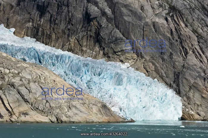 : Glacier, Prince Christian Sound, Greenland : Glacier, Prince Christian Sound, Greenland