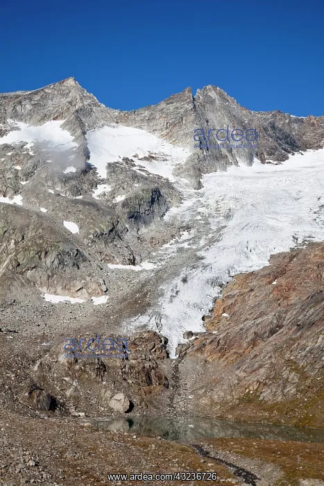 : The glacier Simonykees in the National Park : The glacier Simonykees in the National Park