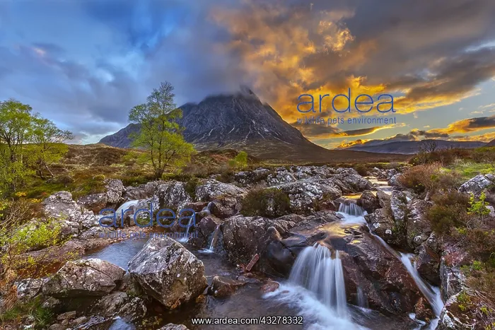 : Glen Etive - water of Coupal river cascades over : Glen Etive - water of Coupal river cascades over