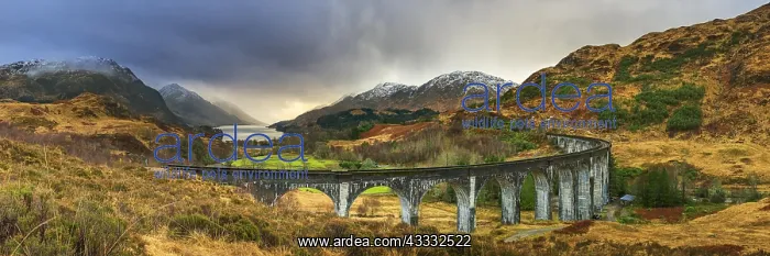 : Glenfinnan Viaduct, Loch Shiel, West Highland Line : Glenfinnan Viaduct, Loch Shiel, West Highland Line