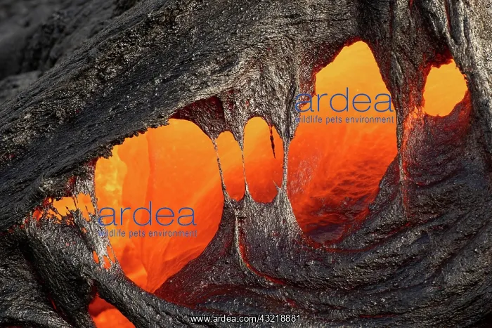: Glowing lava, lava flow, Fagradalsfjall table volcano : Glowing lava, lava flow, Fagradalsfjall table volcano