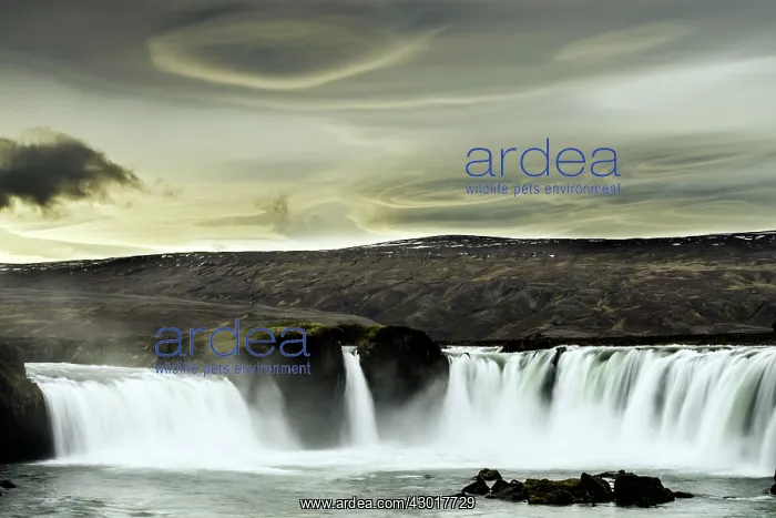 : Godafoss Waterfalls with Lenticular clouds : Godafoss Waterfalls with Lenticular clouds