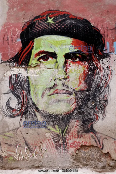 : Graffiti portrait of Che Guevara on a wall : Graffiti portrait of Che Guevara on a wall