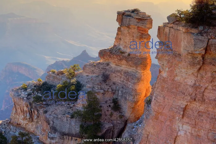 : Grand Canyon - rock formation in the shape of a : Grand Canyon - rock formation in the shape of a