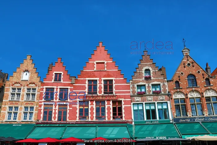 : Guild houses converted into restaurants in the Market : Guild houses converted into restaurants in the Market