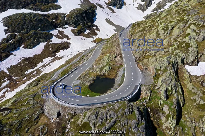 : Hairpin bend on the pass road to the Great St. Bernard Pass : Hairpin bend on the pass road to the Great St. Bernard Pass