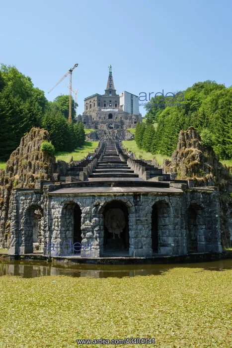 : Hercules Building above the Cascades, Bergpark Wilhelmshnhe : Hercules Building above the Cascades, Bergpark Wilhelmshnhe