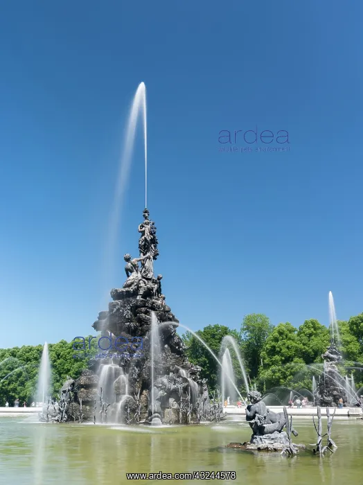 : Herrenchiemsee Palace, located on an island : Herrenchiemsee Palace, located on an island