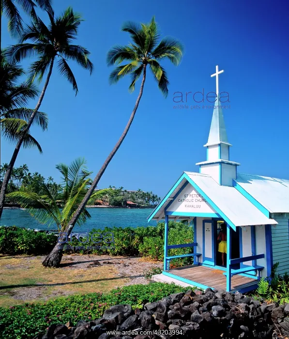 : Historic St. Peter's Church in Kahaluu, Hawaii : Historic St. Peter's Church in Kahaluu, Hawaii
