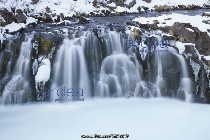 : Hlauptungufoss Waterfall winter : Hlauptungufoss Waterfall winter