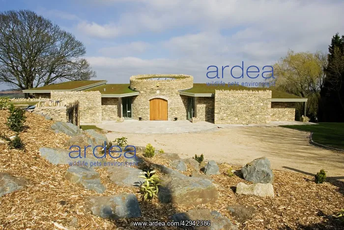 : House - new expensive upmarket innovative Cotswold : House - new expensive upmarket innovative Cotswold