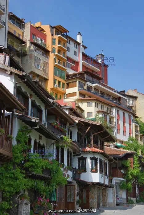 : Houses built on the hillside, Veliko Tarnovo : Houses built on the hillside, Veliko Tarnovo