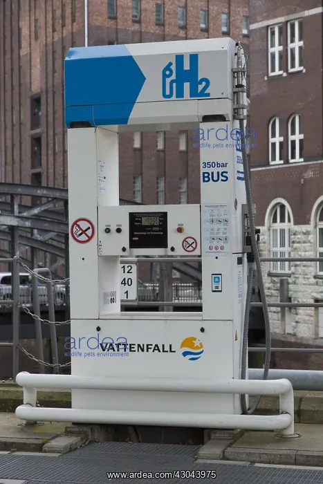 : Hydrogen filling station - Hanseatic town Hamburg - Germany : Hydrogen filling station - Hanseatic town Hamburg - Germany