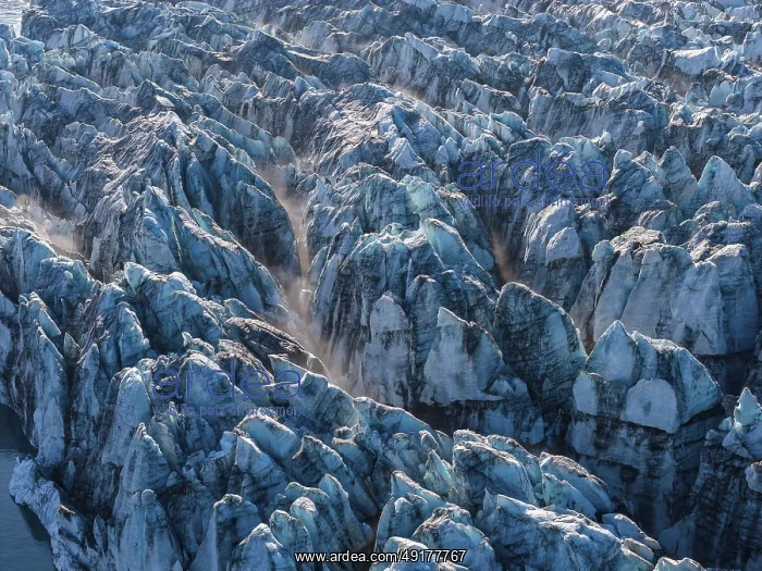 : Ice of the Vatnajokull glacier : Ice of the Vatnajokull glacier