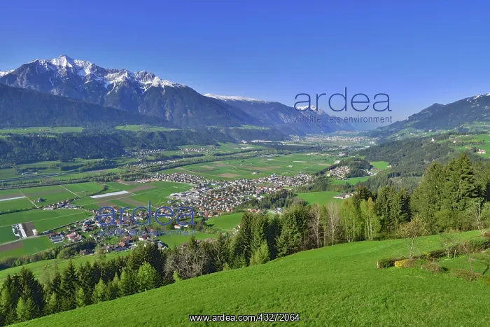 : Inn valley seen from Kolsassberg, in the background : Inn valley seen from Kolsassberg, in the background