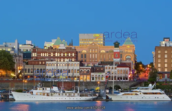 : The inner harbour at Victoria British Columbia : The inner harbour at Victoria British Columbia