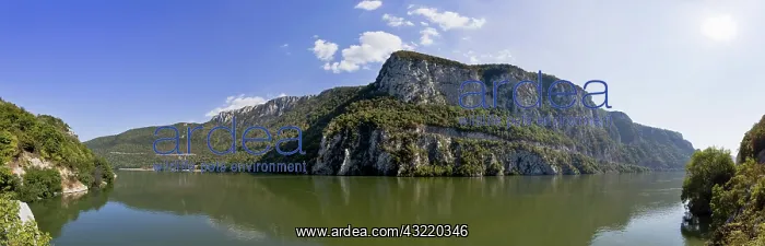 : Iron Gate, Portile de Fier, gorge of river : Iron Gate, Portile de Fier, gorge of river