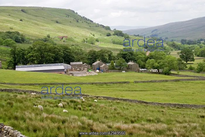  : Isolated farm buildings