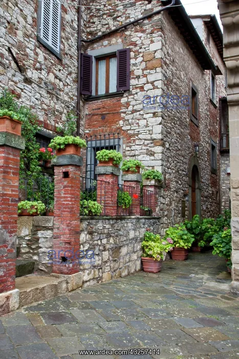 : Italy, Radda in Chianti. Entrance to homes along : Italy, Radda in Chianti. Entrance to homes along