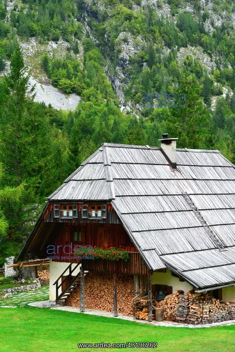 : Just before the Vrsic Pass, the Inn Kekceva Domacija : Just before the Vrsic Pass, the Inn Kekceva Domacija