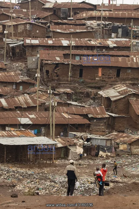 : Kibera, one of Africa's largest slums, near Nairobi : Kibera, one of Africa's largest slums, near Nairobi