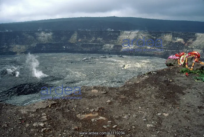 : Kilauea Caldera, Hawaii : Kilauea Caldera, Hawaii