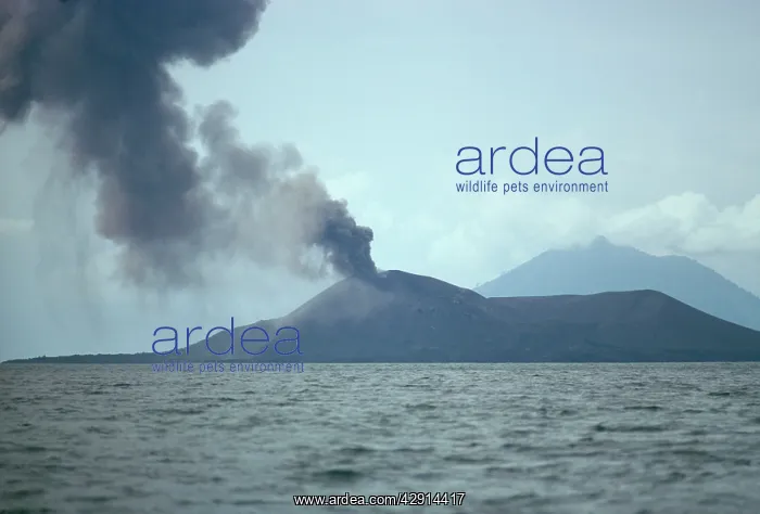  : KRAKATAU VOLCANO