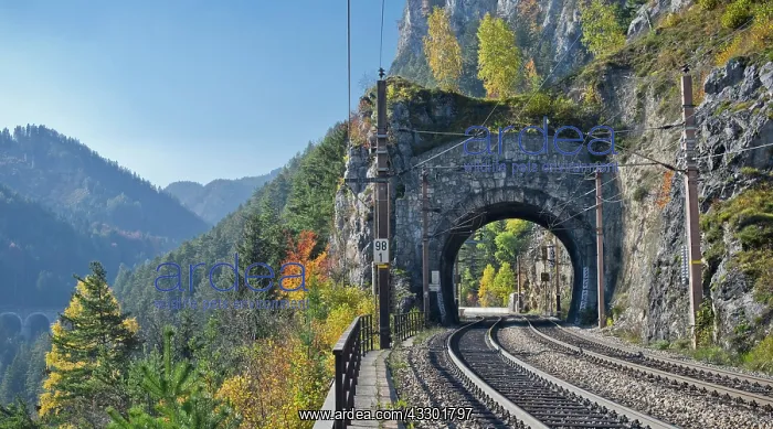 : Krauseltunnel on the Semmering railway line, Breitenstein : Krauseltunnel on the Semmering railway line, Breitenstein