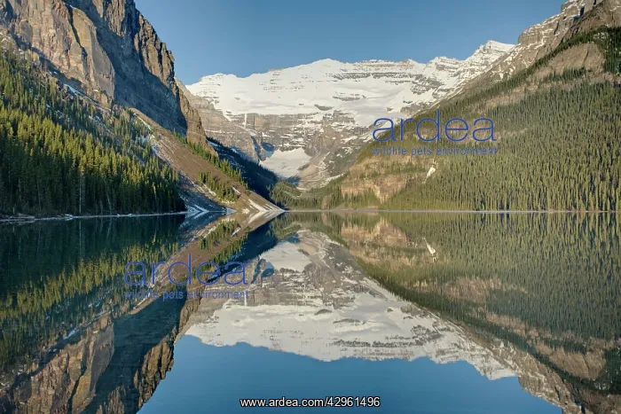 : Lake Louise - Banff National Park : Lake Louise - Banff National Park