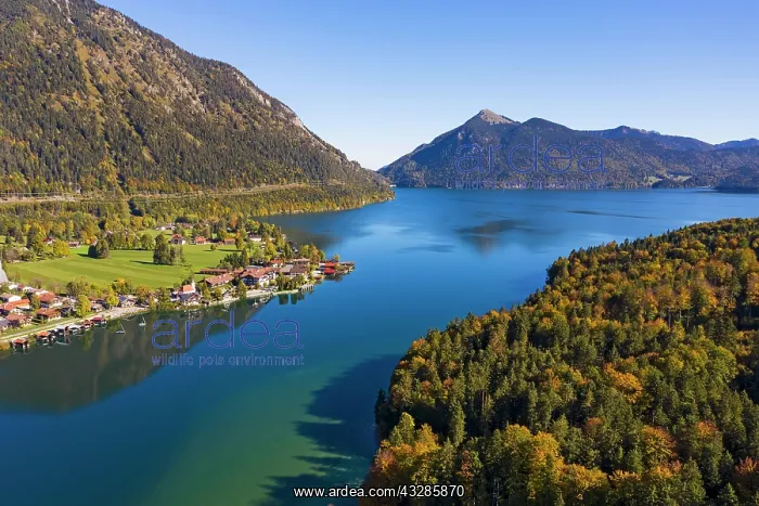 : Lake Walchensee with the village Walchensee, Jochberg : Lake Walchensee with the village Walchensee, Jochberg