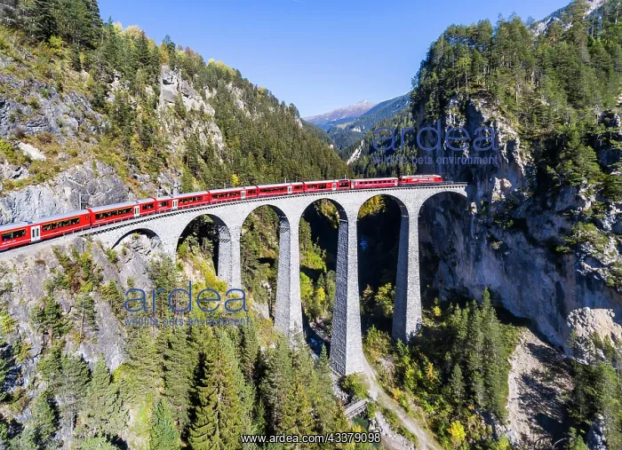 : Landwasser Viaduct with train and locomotive, railway : Landwasser Viaduct with train and locomotive, railway