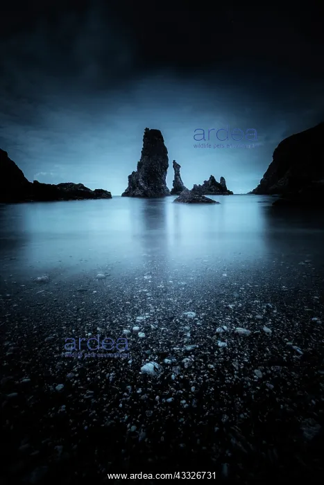 : Les Aiguilles de Port-Coton, Belle--le-en-Mer, B : Les Aiguilles de Port-Coton, Belle--le-en-Mer, B